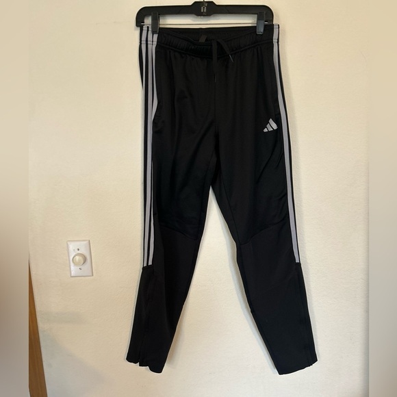 Adidas medium track pants zip ankles - Picture 1 of 13